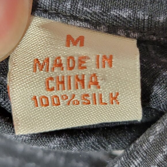 Tommy Bahama Hawaiian Silk Shirt Mens M Black Buttons Resortwear Tribal Tiki - Picture 12 of 15